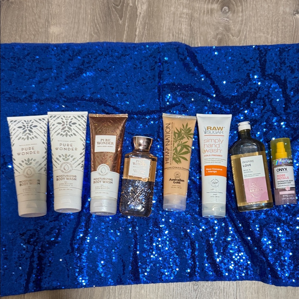 Pure Wonder Moisturizing Body Wash Set